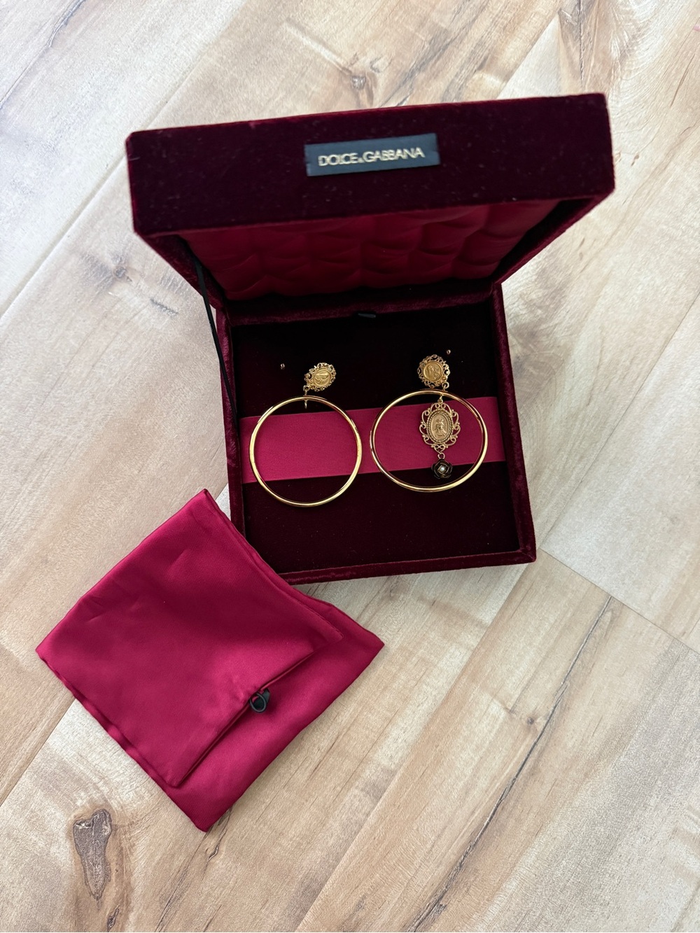 Dolce and GabbanaGold-Tone Hoop Medallion Drop Earrings with Black Flower Accent - Picture 4 of 4